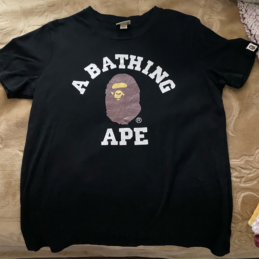 A BATHING APE BLACK TEE